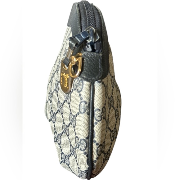 Authentic Converted Vintage Navy Gucci GG Supreme Crossbody or Shoulder Bag - Picture 6 of 12